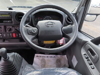 日野デュトロアルミバン小型（2t・3t）[写真19]