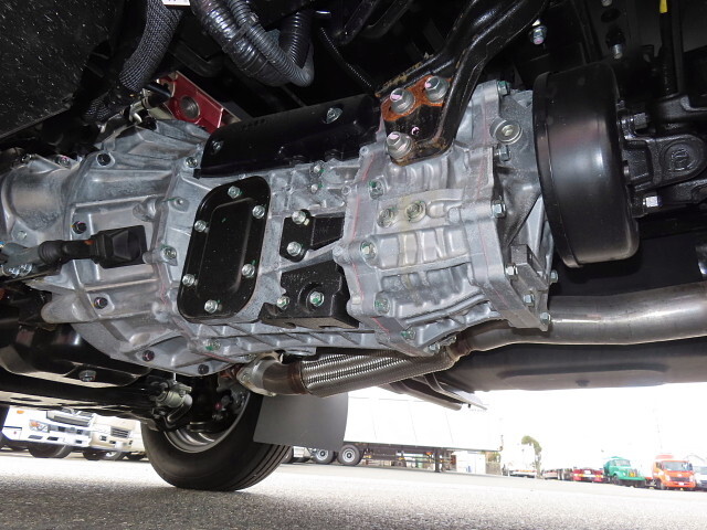 日野デュトロアルミバン小型（2t・3t）[写真08]