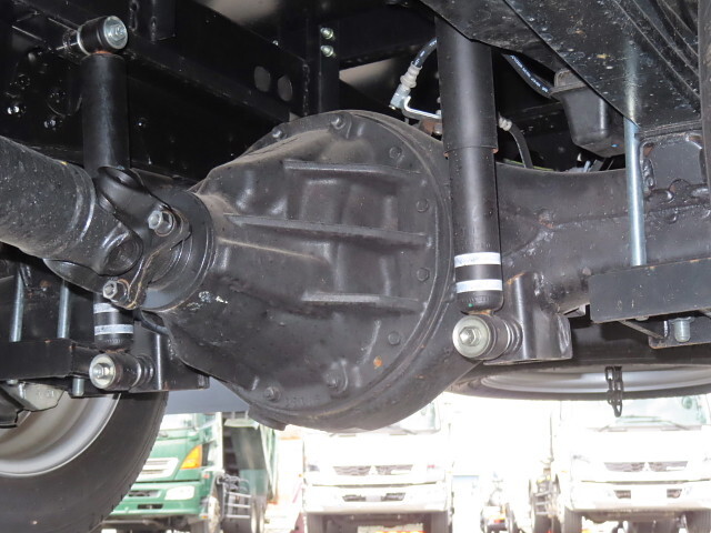 日野デュトロアルミバン小型（2t・3t）[写真09]