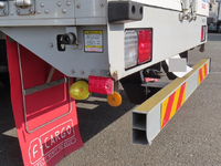 いすゞフォワードアルミウイング中型（4t）[写真31]