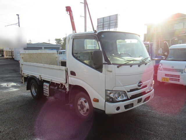 トヨタ　ダイナ　日野　デュトロ 中古平ボディ トヨタ 三重・愛知・富山 ダイナ（TKG-XZU645）（4,465kg