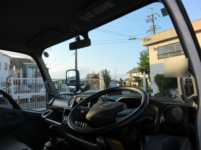 日野デュトロ平ボディ小型（2t・3t）[写真21]