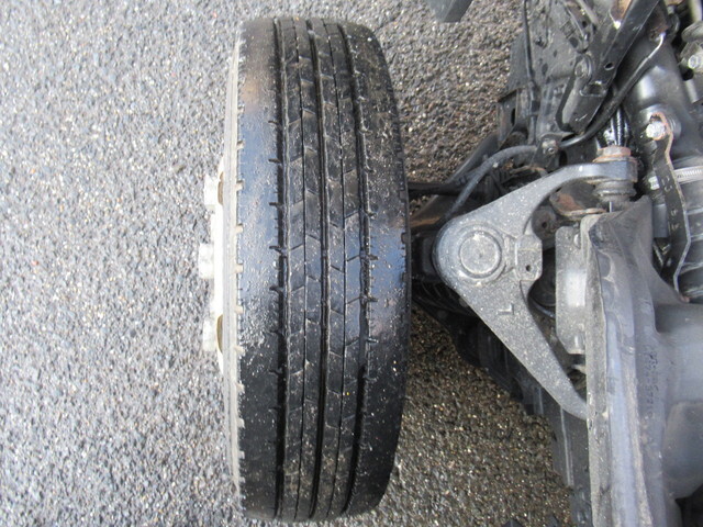 日野デュトロ平ボディ小型（2t・3t）[写真23]