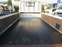 日野デュトロ平ボディ小型（2t・3t）[写真08]