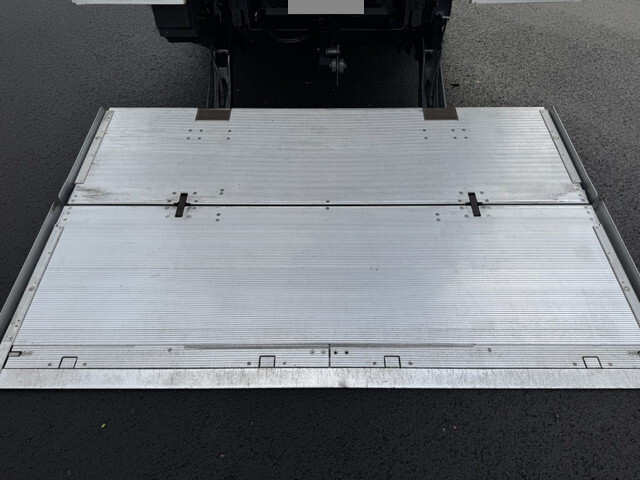 日野レンジャーアルミウイング中型（4t）[写真20]