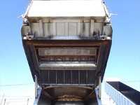 UDトラックスコンドルパッカー車（塵芥車）増トン（6t・8t）[写真15]