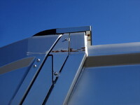 UDトラックスコンドルパッカー車（塵芥車）増トン（6t・8t）[写真26]