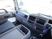 UDトラックスコンドルパッカー車（塵芥車）増トン（6t・8t）[写真30]