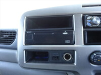 UDトラックスコンドルパッカー車（塵芥車）増トン（6t・8t）[写真31]