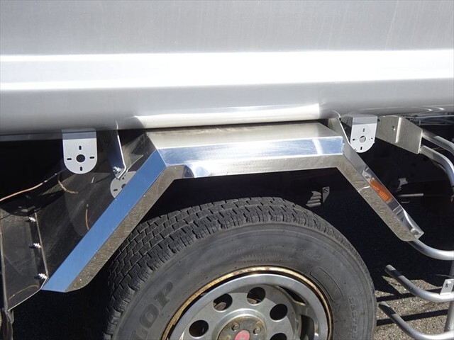 UDトラックスコンドルパッカー車（塵芥車）増トン（6t・8t）[写真40]