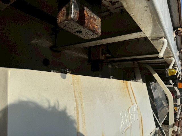 その他のメーカーその他の車種煽付平床式トレーラー大型（10t）[写真14]