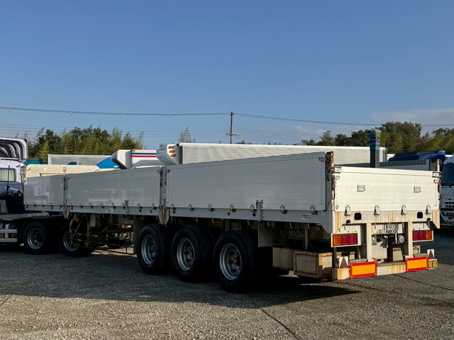 その他のメーカーその他の車種煽付平床式トレーラー大型（10t）[写真02]