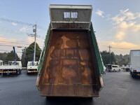 日野レンジャーダンプ中型（4t）[写真09]