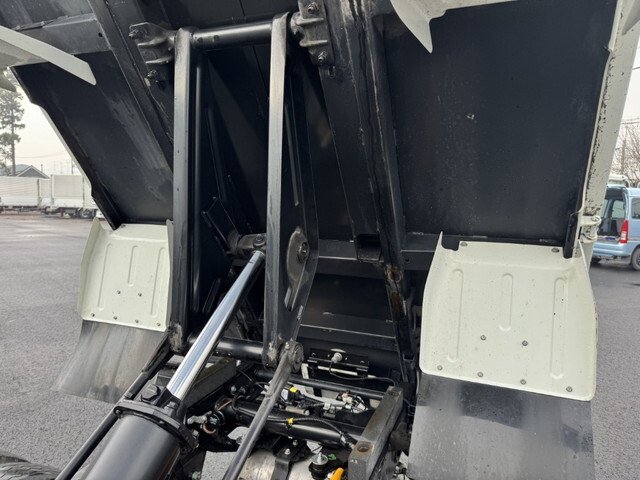 日産アトラスダンプ小型（2t・3t）[写真19]