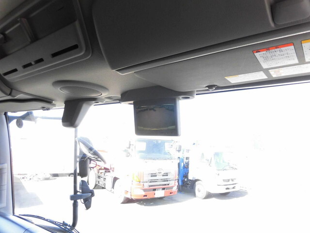 日野プロフィアアルミウイング大型（10t）[写真19]