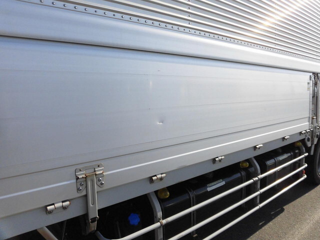 日野プロフィアアルミウイング大型（10t）[写真29]