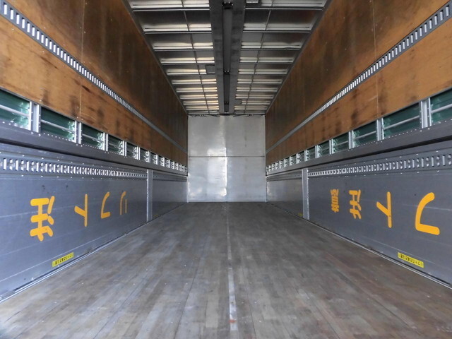 日野プロフィアアルミウイング大型（10t）[写真08]