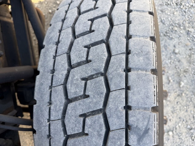 三菱ふそうスーパーグレートアルミブロック大型（10t）[写真18]