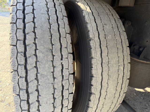 三菱ふそうスーパーグレートアルミブロック大型（10t）[写真19]