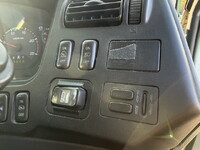 三菱ふそうスーパーグレートアルミブロック大型（10t）[写真35]