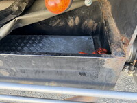 三菱ふそうスーパーグレートアルミブロック大型（10t）[写真09]