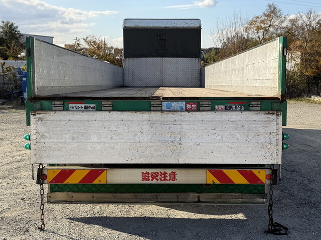 三菱ふそうスーパーグレートアルミブロック大型（10t）[写真09]