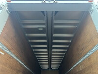 UDトラックスクオンアルミウイング大型（10t）[写真25]