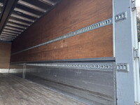 UDトラックスクオンアルミウイング大型（10t）[写真27]