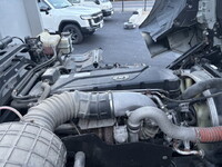 UDトラックスクオンアルミウイング大型（10t）[写真32]