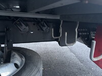 UDトラックスクオンアルミウイング大型（10t）[写真35]