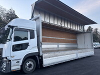 UDトラックスクオンアルミウイング大型（10t）[写真06]