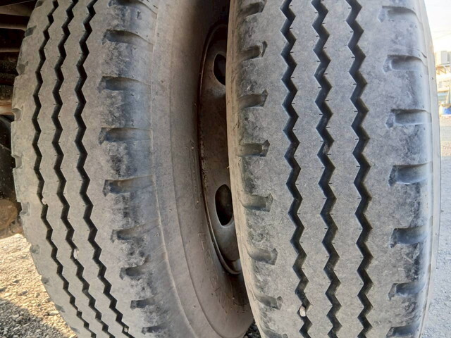 いすゞエルフダンプ小型（2t・3t）[写真17]