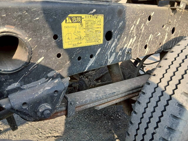 いすゞエルフダンプ小型（2t・3t）[写真19]