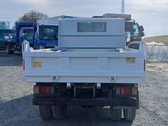 いすゞエルフダンプ小型（2t・3t）[写真04]