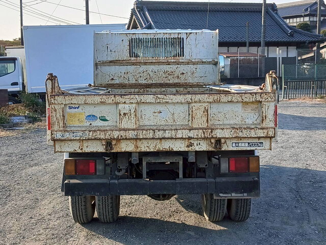 いすゞエルフダンプ小型（2t・3t）[写真08]