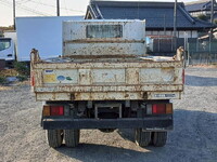 いすゞエルフダンプ小型（2t・3t）[写真09]