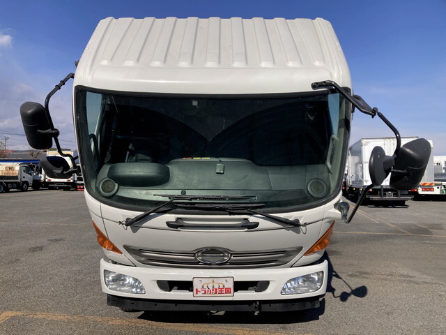 日野レンジャーセルフクレーン3段中型（4t）[写真10]