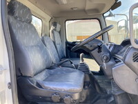 日野レンジャーセルフクレーン3段中型（4t）[写真32]