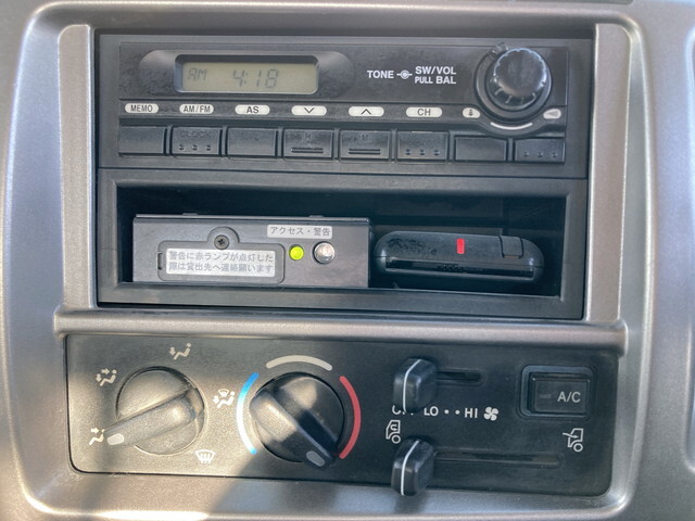 日野レンジャーセルフクレーン3段中型（4t）[写真36]