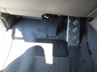 UDトラックスその他の車種ダブルキャブ（Wキャブ）大型（10t）[写真28]