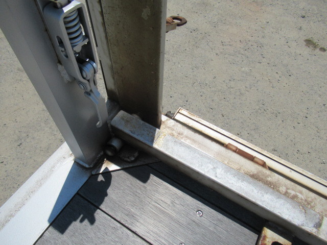 UDトラックスその他の車種ダブルキャブ（Wキャブ）大型（10t）[写真08]