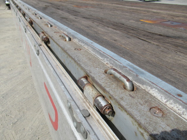 日野プロフィアアルミブロック大型（10t）[写真12]