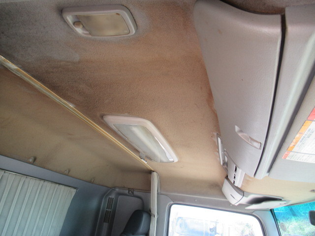 日野プロフィアアルミブロック大型（10t）[写真24]