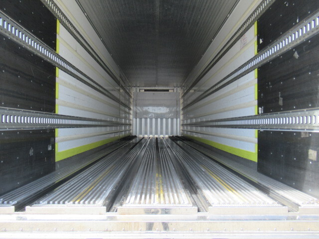 UDトラックスその他の車種冷凍車（冷蔵車）大型（10t）[写真10]