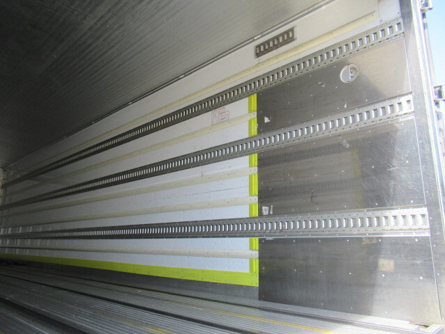 UDトラックスその他の車種冷凍車（冷蔵車）大型（10t）[写真11]