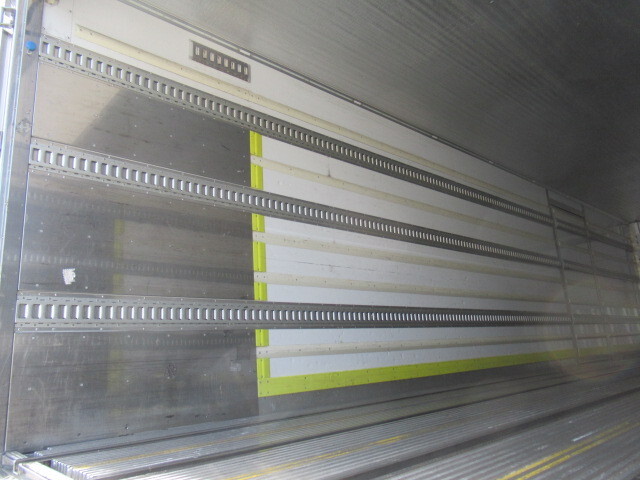 UDトラックスその他の車種冷凍車（冷蔵車）大型（10t）[写真12]