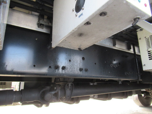 UDトラックスその他の車種冷凍車（冷蔵車）大型（10t）[写真23]