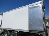 UDトラックスその他の車種冷凍車（冷蔵車）大型（10t）[写真08]