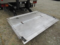 いすゞフォワード冷凍車（冷蔵車）中型（4t）[写真14]