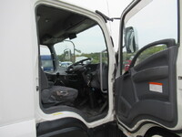 いすゞフォワード冷凍車（冷蔵車）中型（4t）[写真25]